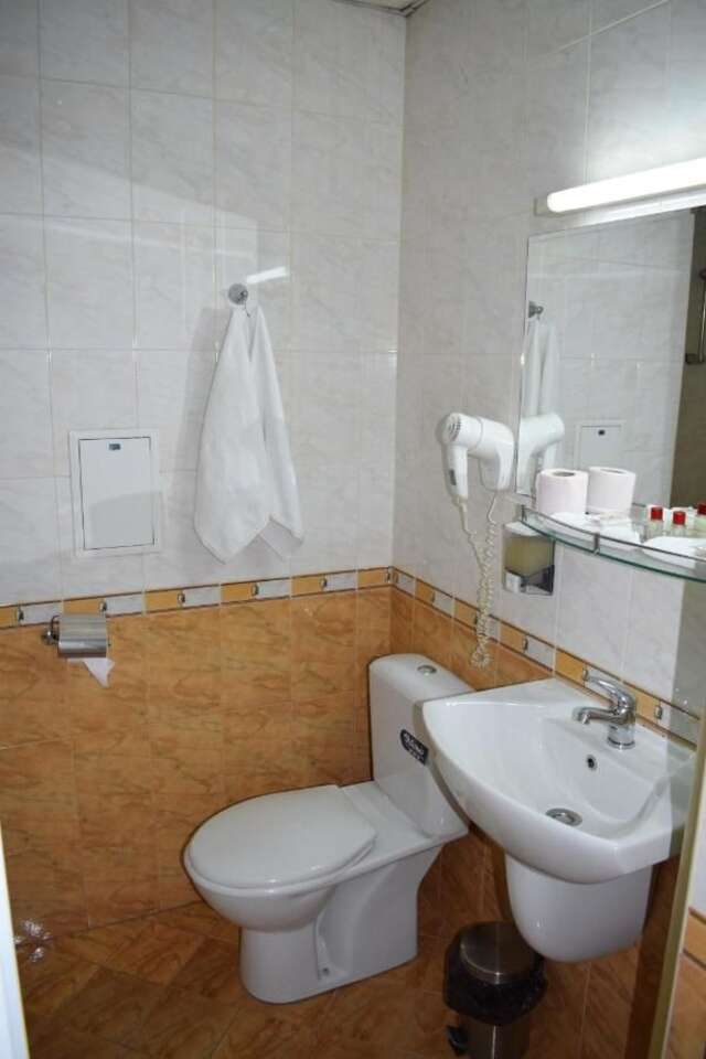 Отель Slavyanska Beseda Hotel София-16