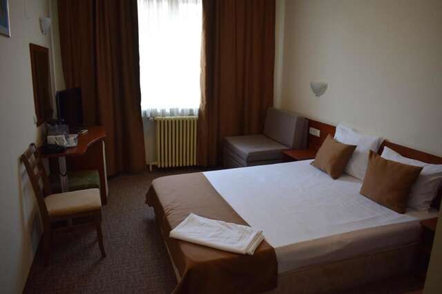 Отель Slavyanska Beseda Hotel София-31